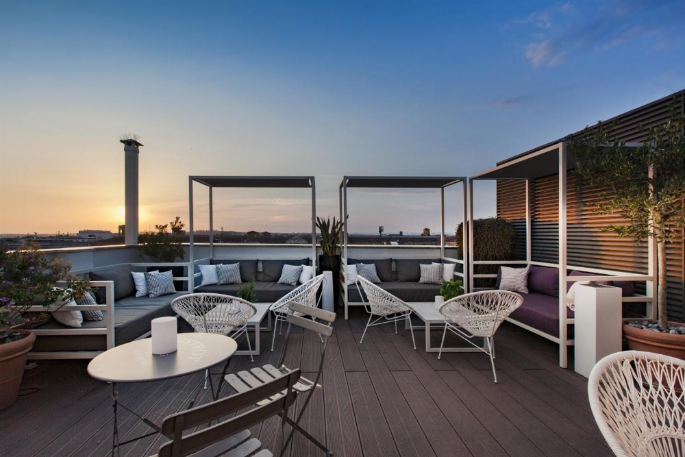 The Independent Hotel